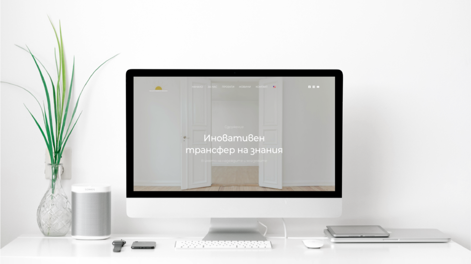 website mockup-01